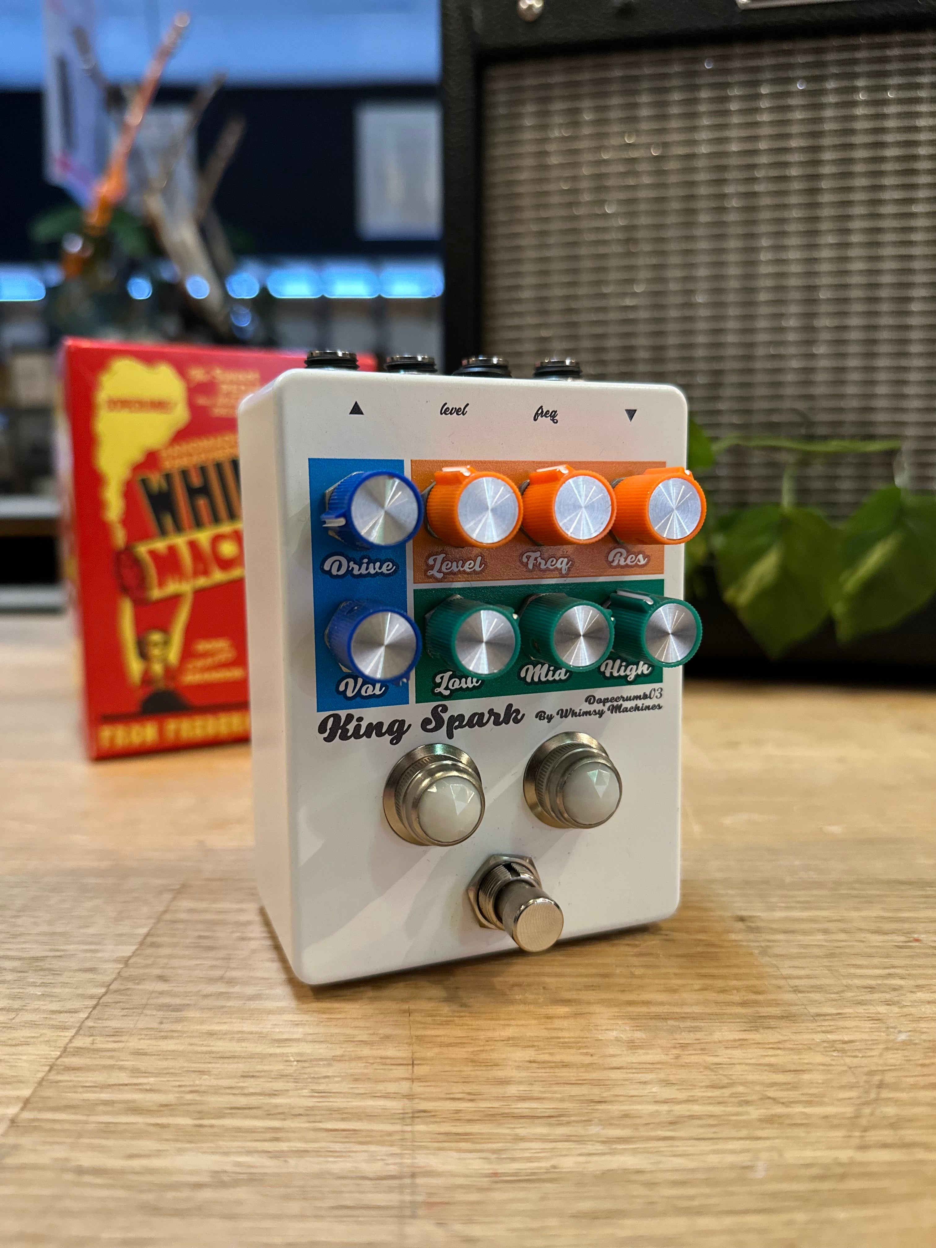 Whimsy Machines | King Spark | Ex-Demo Pedals Whimsy Machines | King Spark | Ex-Demo Pedals